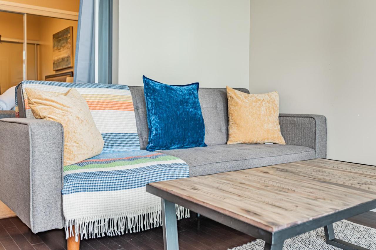 Downtown Vacation Rentals โตรอนโต ภายนอก รูปภาพ