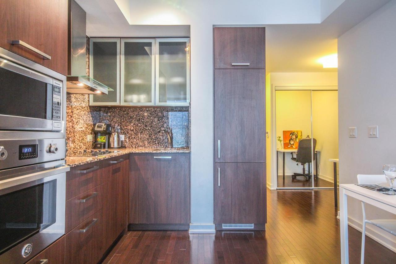 Downtown Vacation Rentals โตรอนโต ภายนอก รูปภาพ